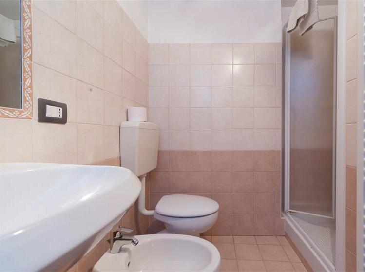 Pisolo In Citta Casa Vacanze Nel Centro Storico Bologna Luaran gambar